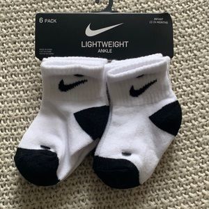 Nike Lightweight Ankle Socks! 6 pack